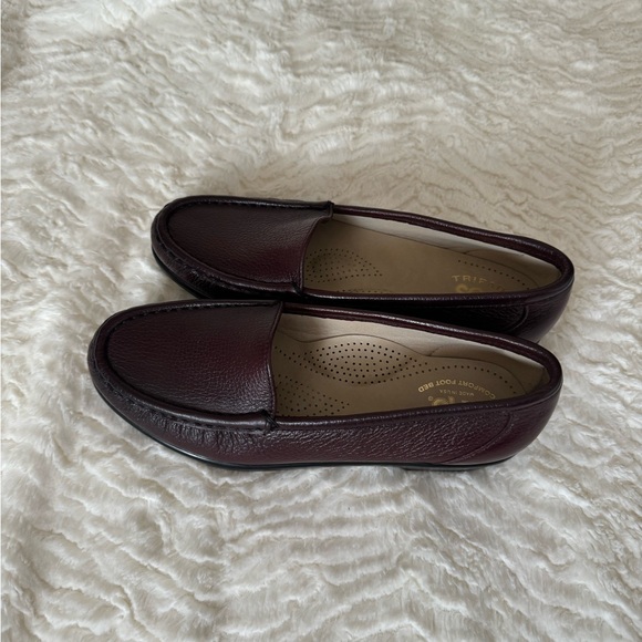 SAS Tripad Simplify Antique Wine Burgundy Slip-On Women's Shoes - Picture 4 of 6
